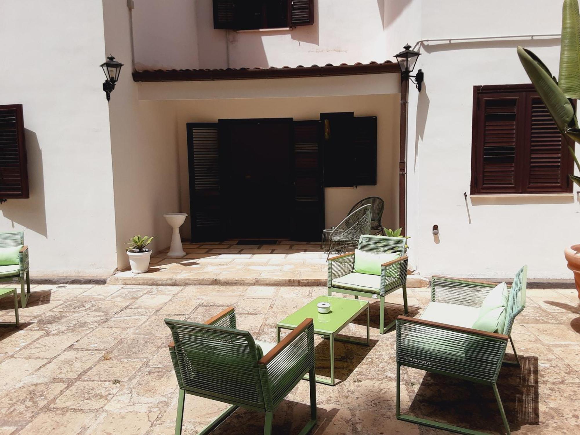 Relais Lavalle ตารันโต ภายนอก รูปภาพ